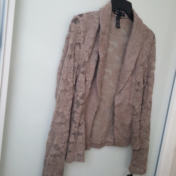 Womens Elegant Lace Blazer - Small - MACYS - Picture 9 of 15